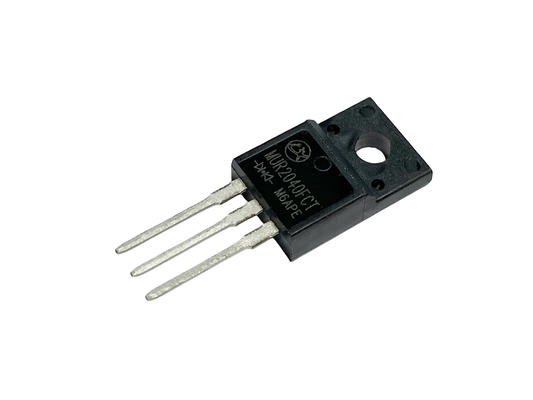 ไดโอเดสฟื้นฟู 20A400V ด้วยเวลาฟื้นฟูกลับที่สั้นมาก MUR2040FCT